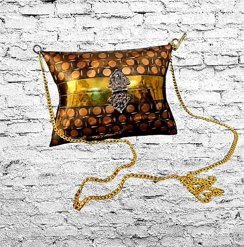 BOLSA DOURADA GB | Libaz