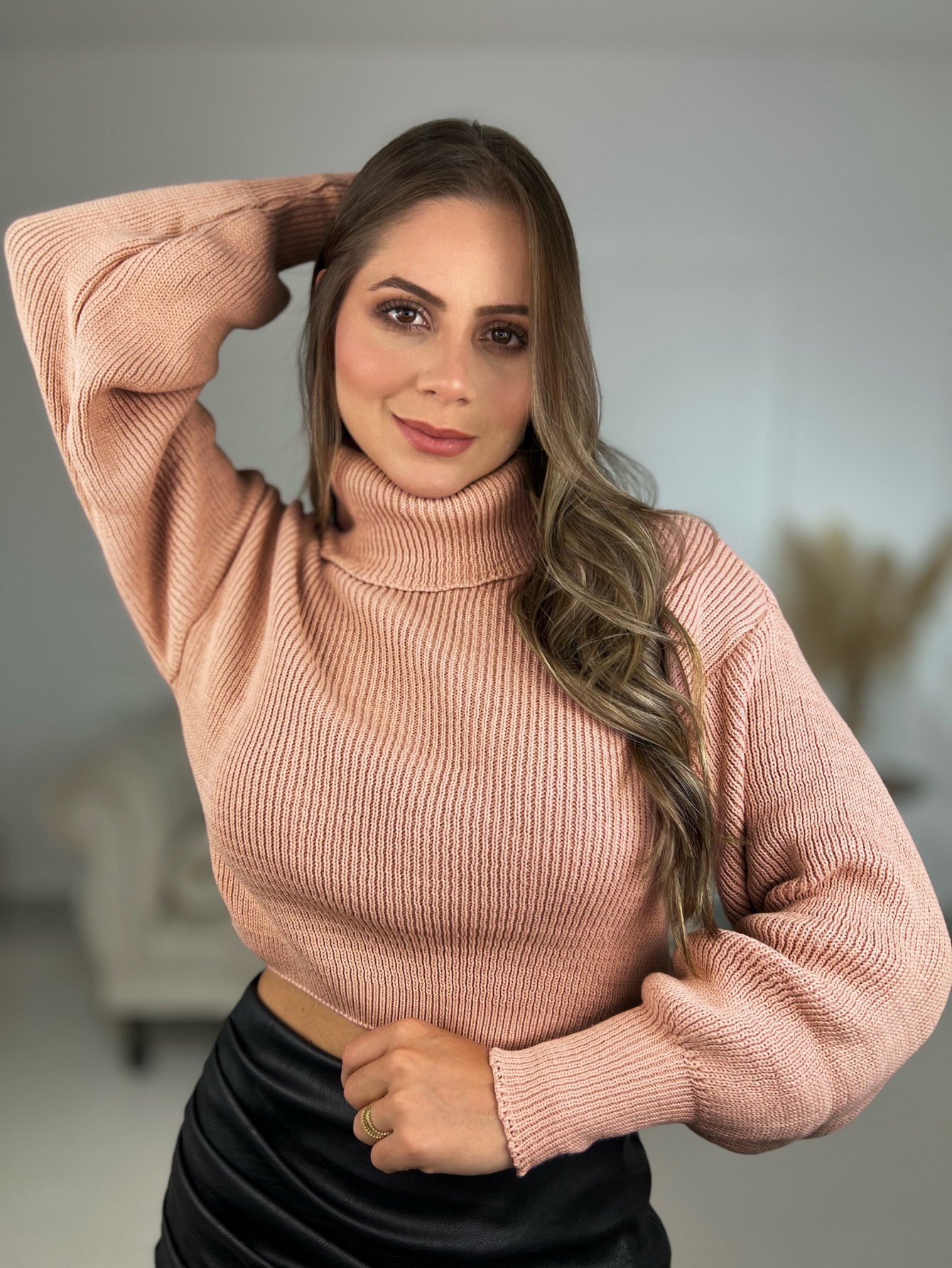 Blusa Feminina Cropped Trico Gola Alta Boba Tendência Inverno