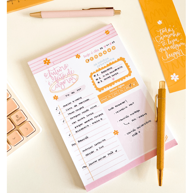 Bloco Planejador Diário Rosa - Notas Criativas | Lerô Papelaria