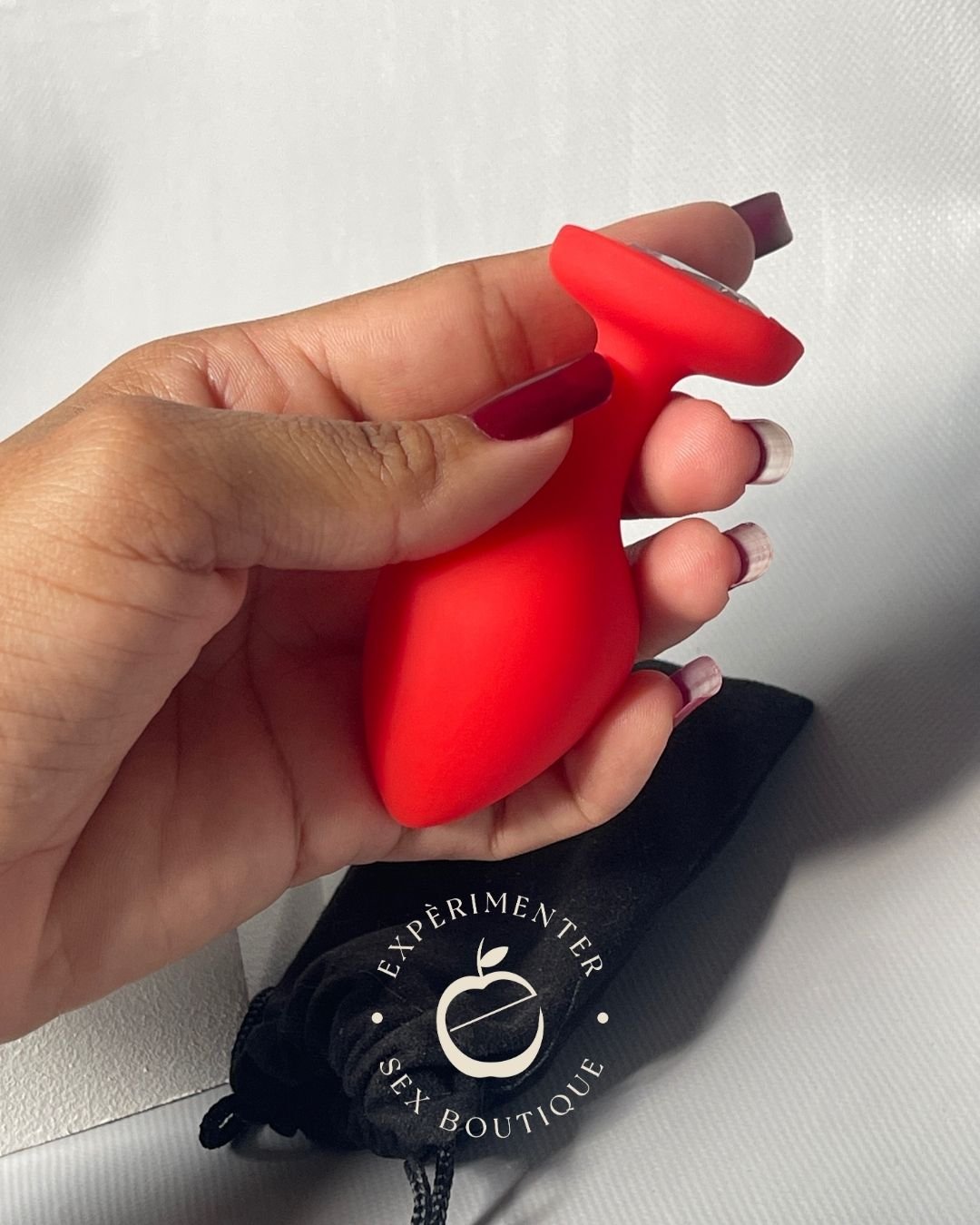 Plug Anal em Silicone Aveludado com Pedra de Corao - M 8X3,4 |  Exprimenter