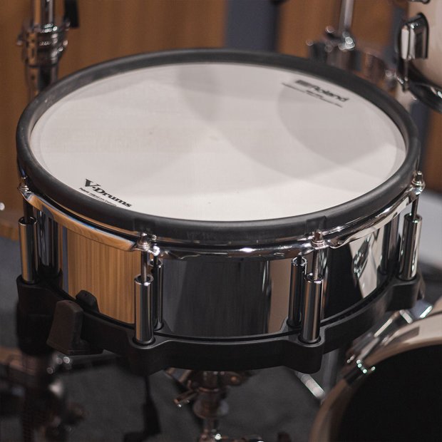bateria-roland-v-drums-vad706-acustic-design-pearl-white-5-pratos-fone-rh-3000v-seminova-impecavel-unica-no-brasil-12