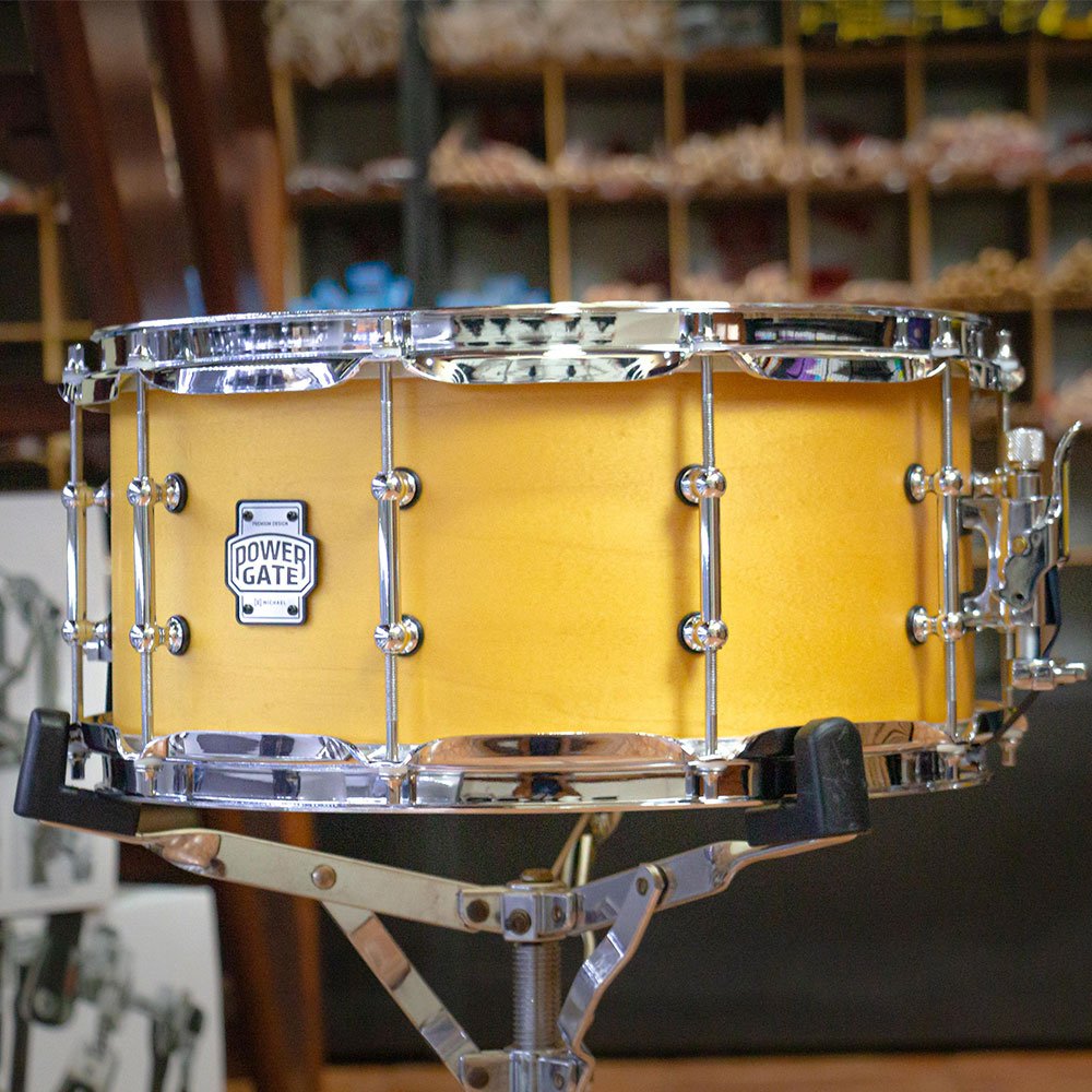 caixa-michael-power-gate-maple