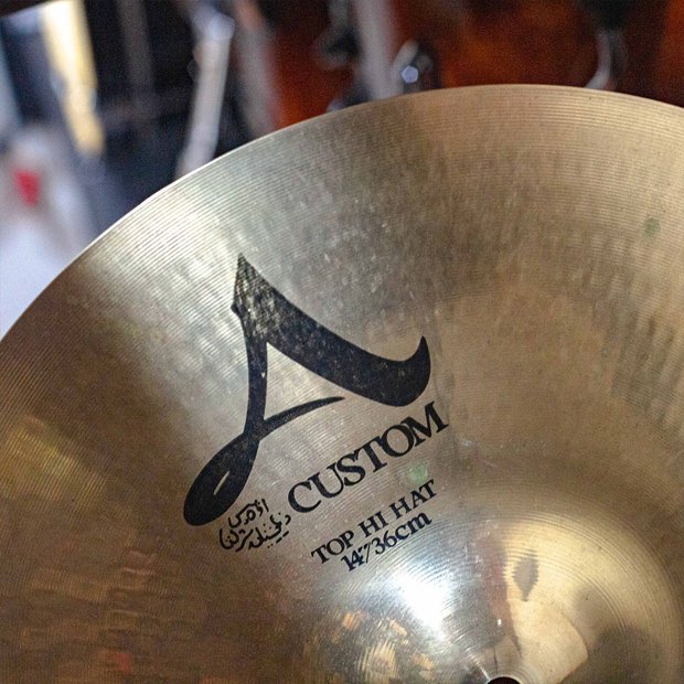 chimbal-zildjian-a-custom-14-liga-b20-1