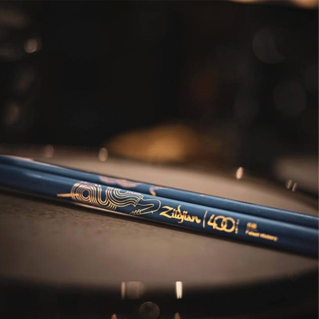 Baqueta Zildjian 5A Jazz Edição Limitada Aniversario 400 Anos Azul Z5AACBU-400