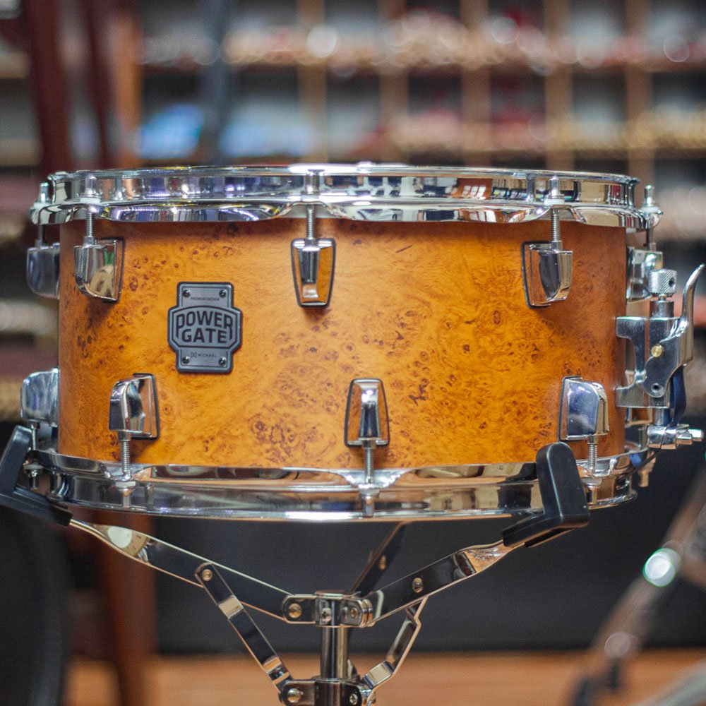 MICHAEL Caixa Michael POwer Gate Satin Black 8x6 Com Clamp Holder : Caixas