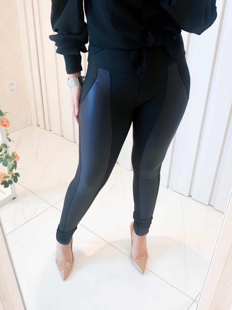 calça legging montaria preta