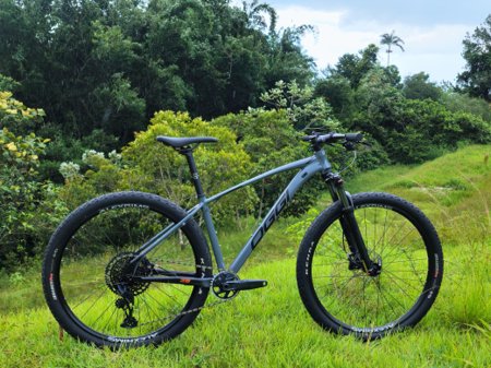 Bicicleta OGGI 7.5 2025 - 12v Sram GX - Grafite/Preto/Laranja