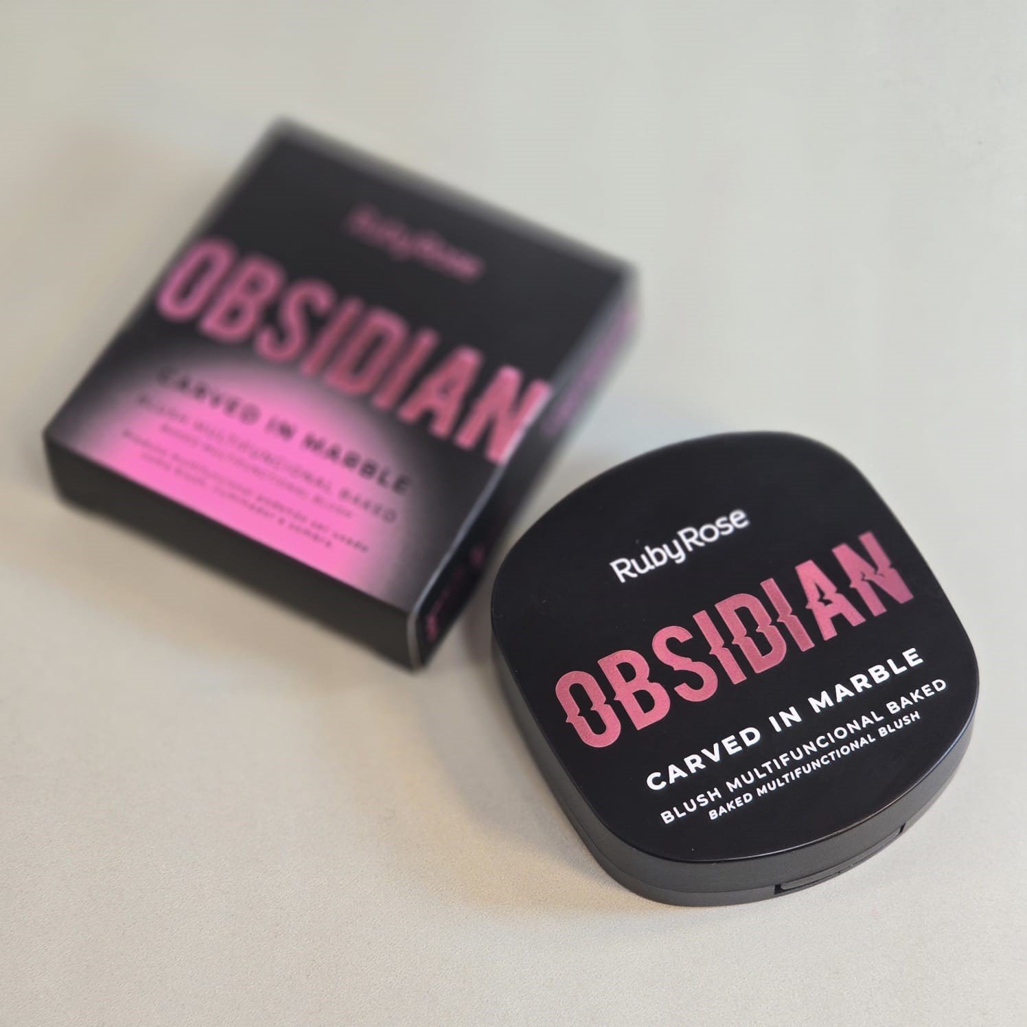 Blush Multifuncional Carved In Marble Obsidian Ruby Rose | Loja de