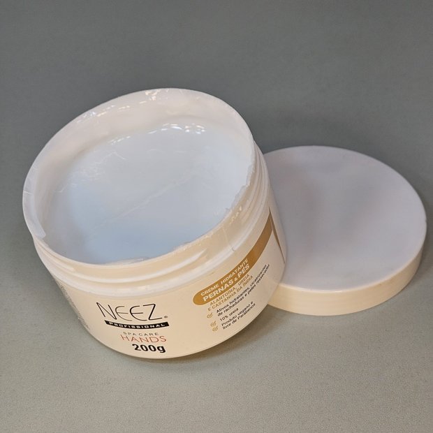 Creme Hidratante Pernas E Pés 200g Neez | Loja de Maquiagem Online