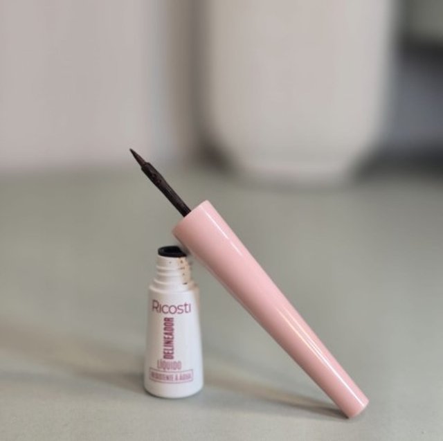 Delineador Líquido Vegano Marrom Ricosti Stela