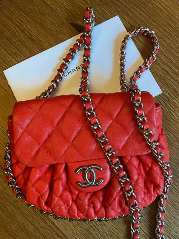 chanel wrap around chain bolsa