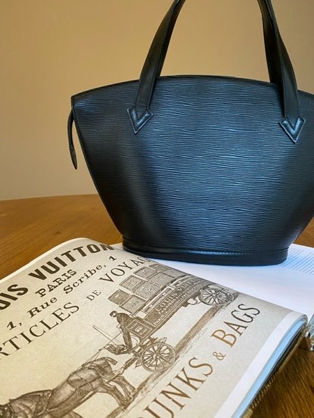 louie vuitton bookbolsa