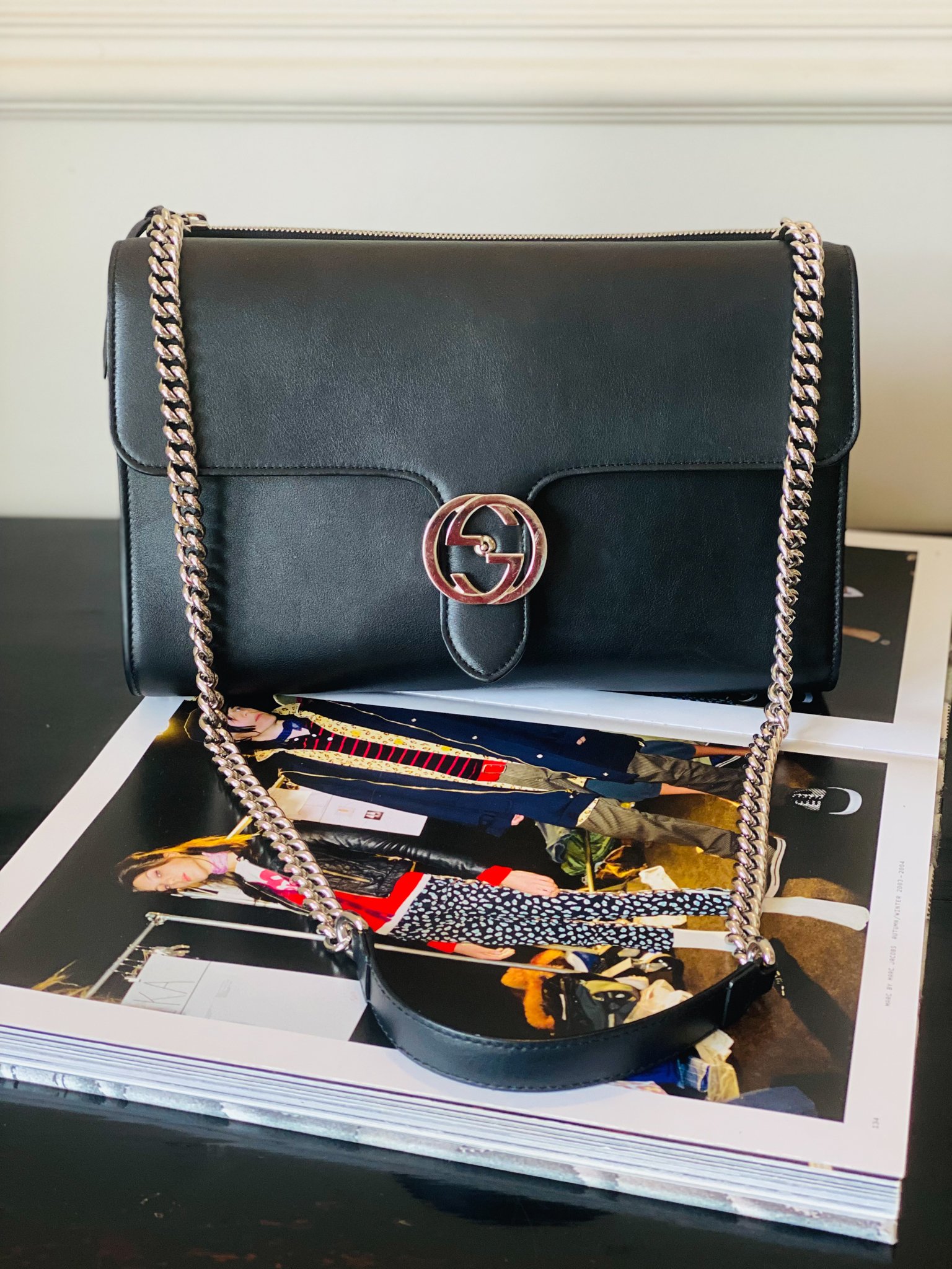 BOLSA GUCCI SOHO CHAIN  Fê Scarambone Desapega