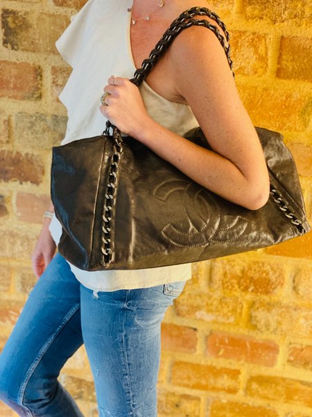 chanel black denim bolsa