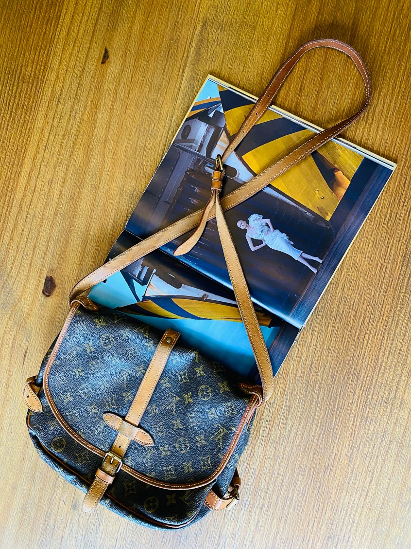 Bolsa de hombro Louis Vuitton Saumur 388037