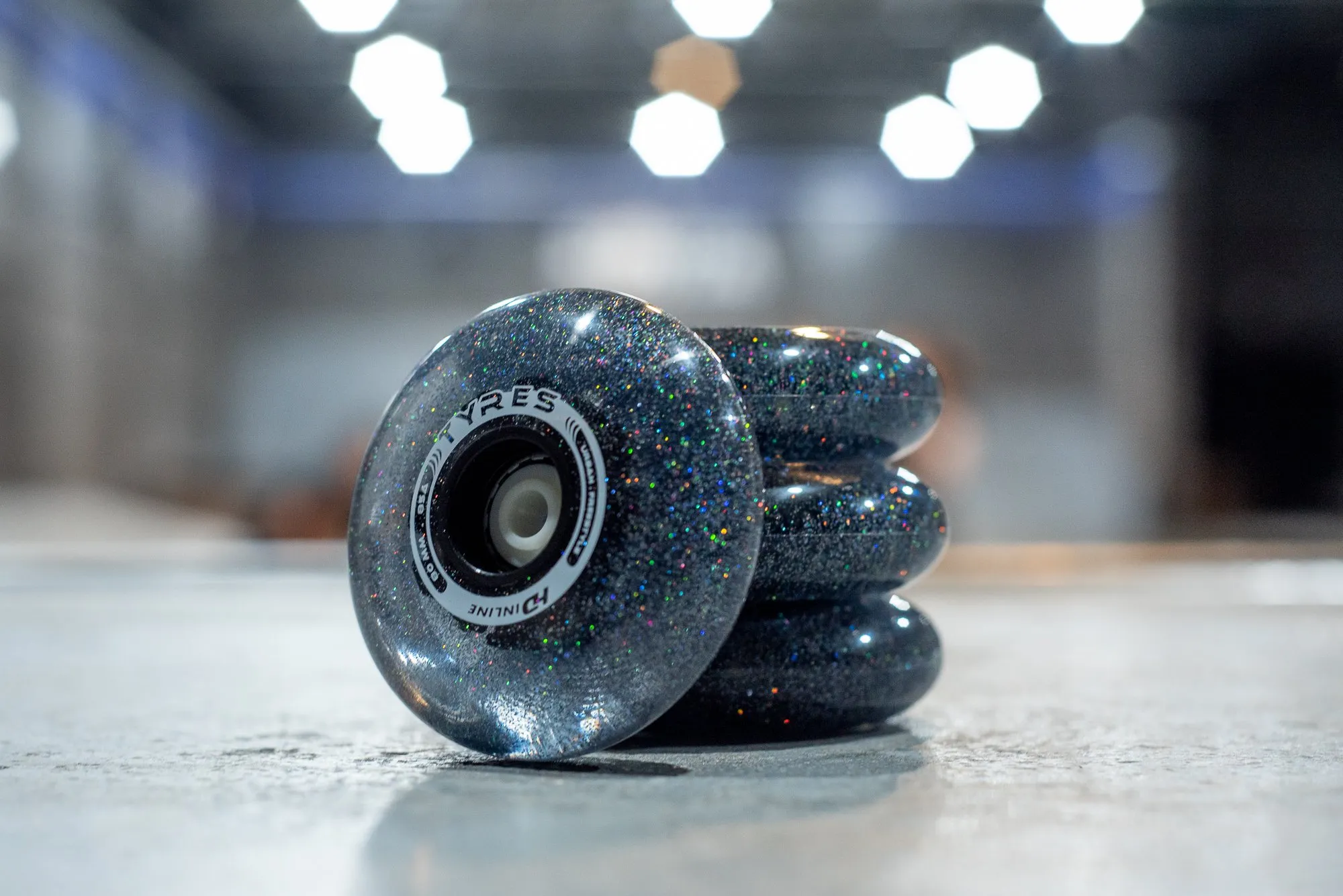 Roda Tyres Led