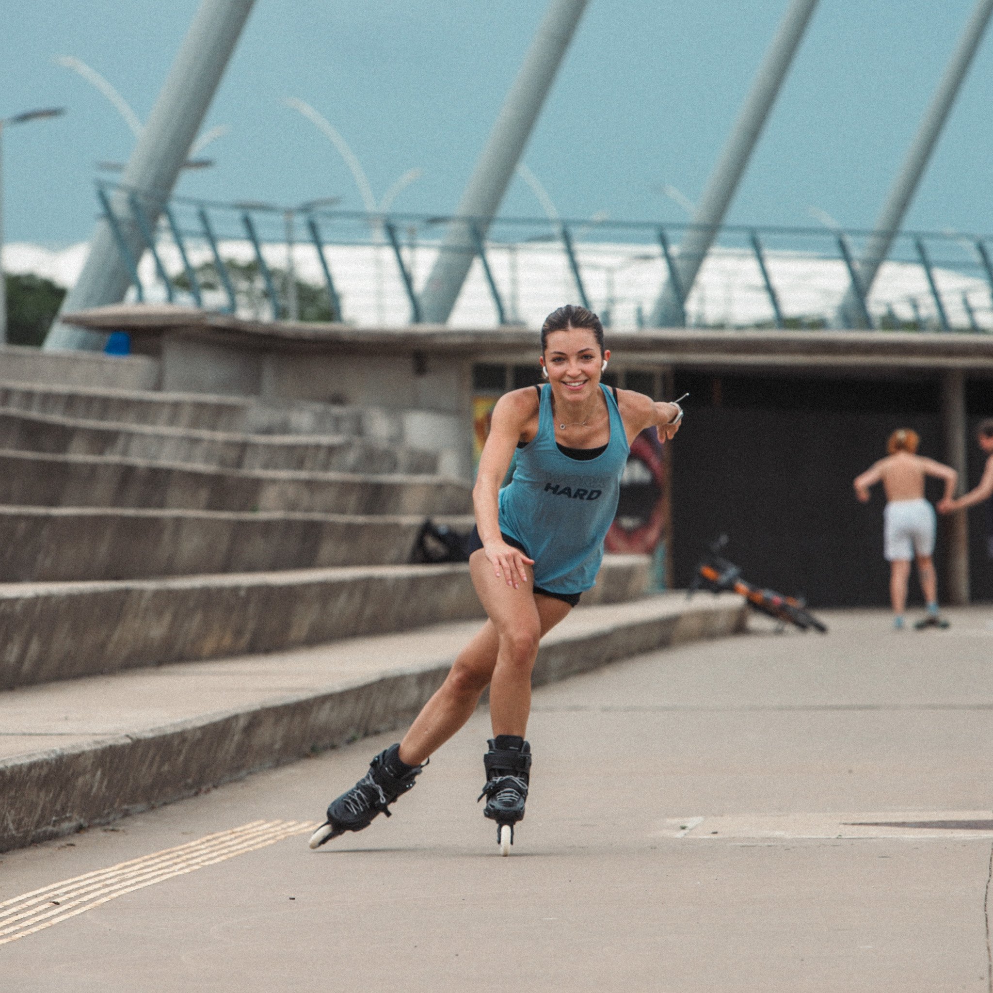 Aprenda a Andar de Patins com as Aulas Gratuitas da HD INLINE no YouTube