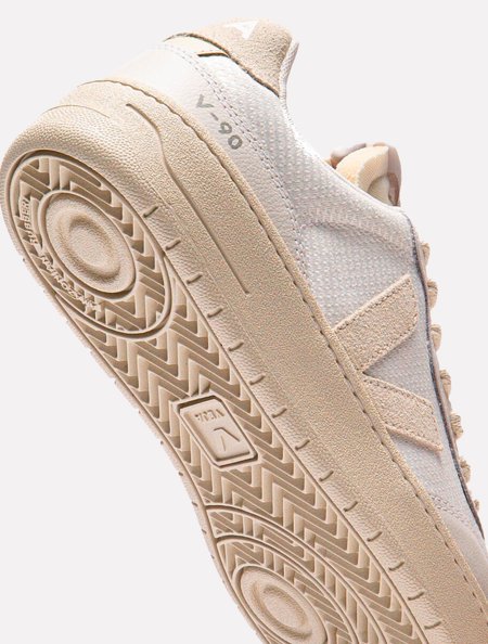 Tênis Veja V90 B-Mesh White Pierre | Adamanto Store