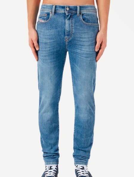 Calça Jeans Diesel Pantaloni A03584 Azul Claro Adamanto Store