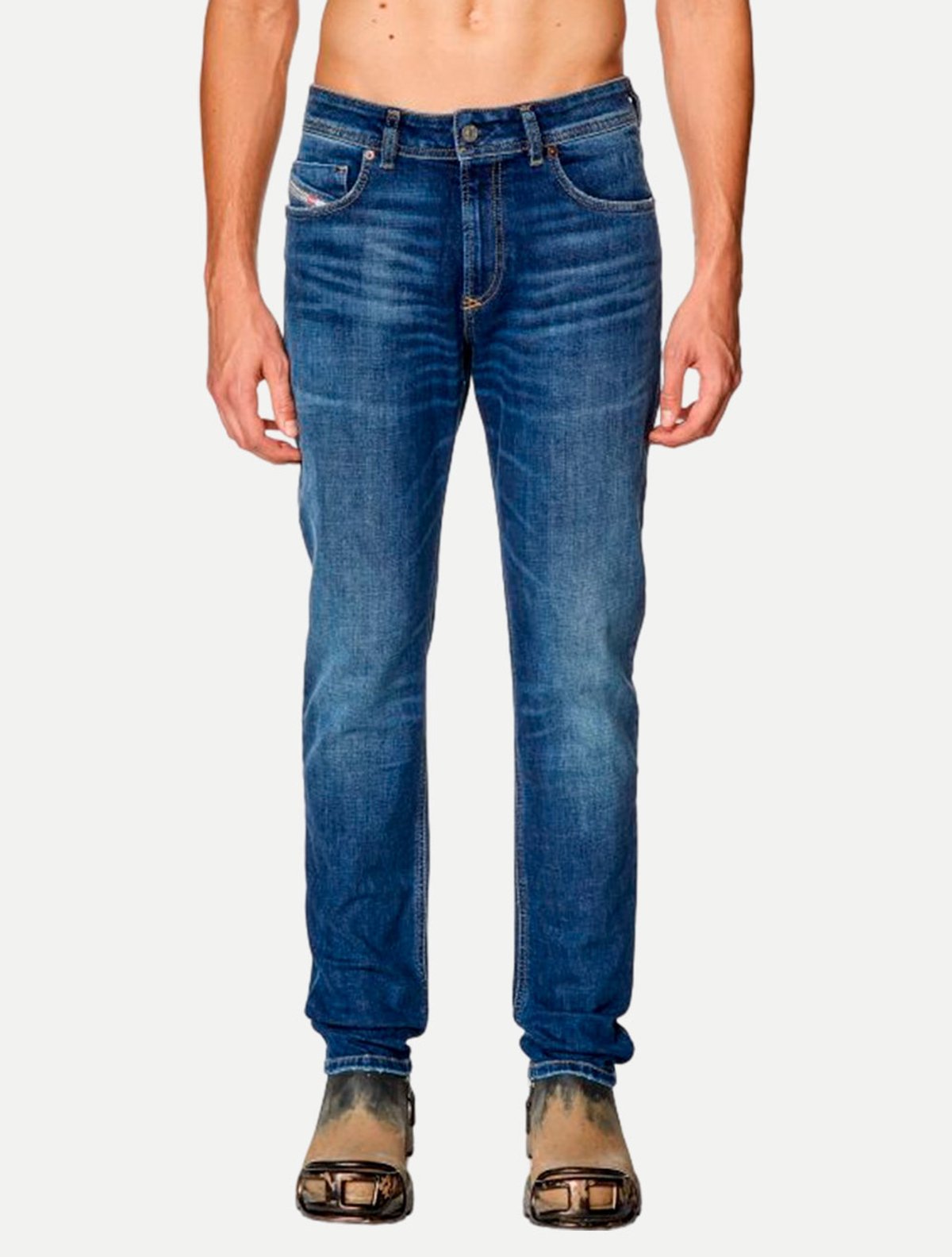 Calça Diesel Jeans Skinny Fit 1979 Sleenker L32 Pantaloni A03594