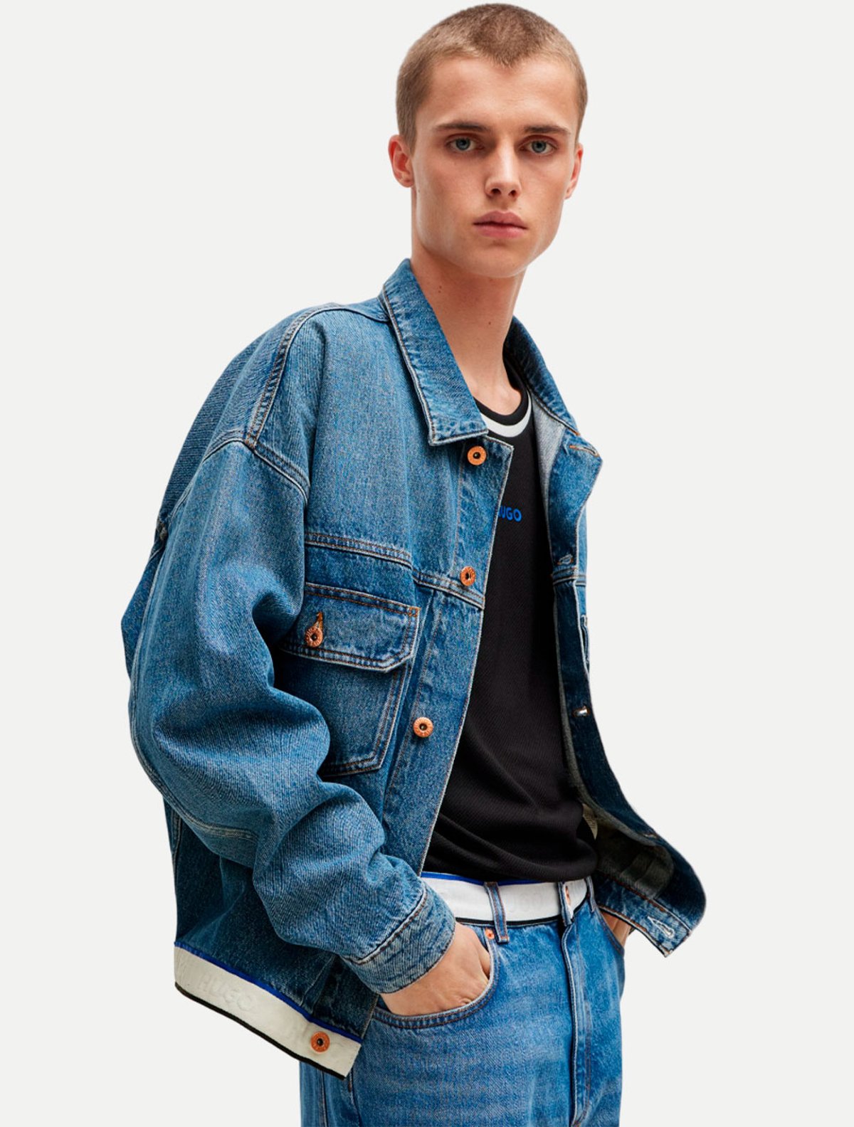 HUGO BOSS ジャケット サイズUS34 大きいサイズ 綿 ブルー HUGO BOSS ジャケット サイズUS34 大きいサイズ 綿 ブルー HUGO BOSS