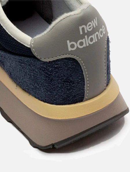 Tênis New Balance 370v1 Azul Marinho/Off White | Adamanto Store