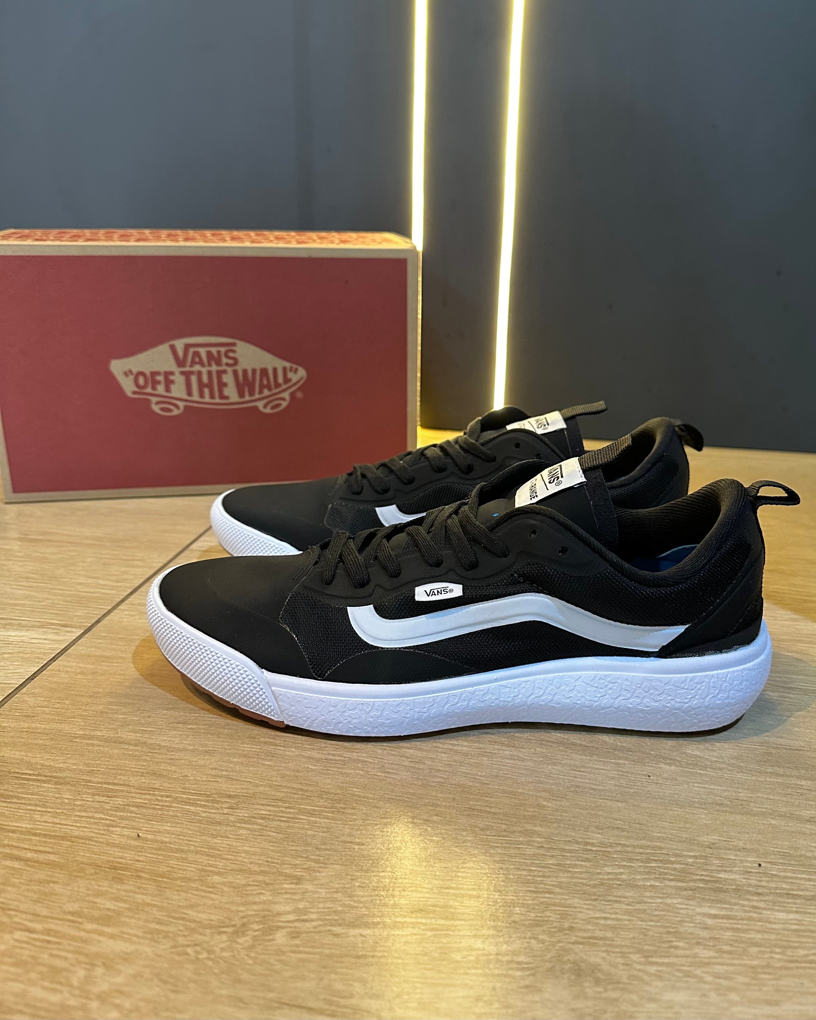 Vans fashion ultrarange exo noir