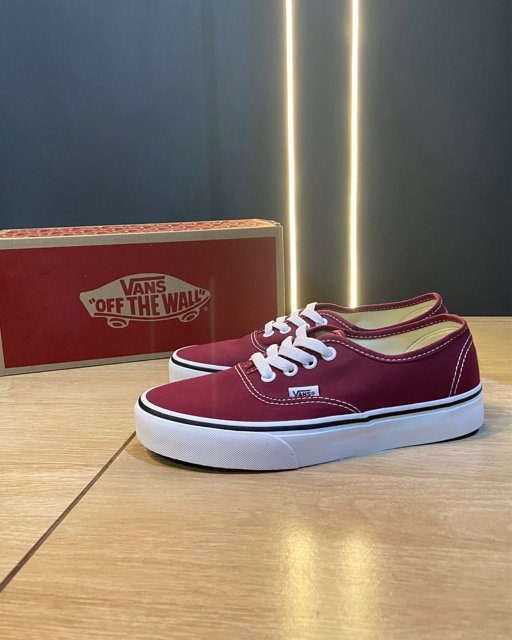 Tênis Vans Authentic Rhododendron Color Theory | Stradi Skate Surf