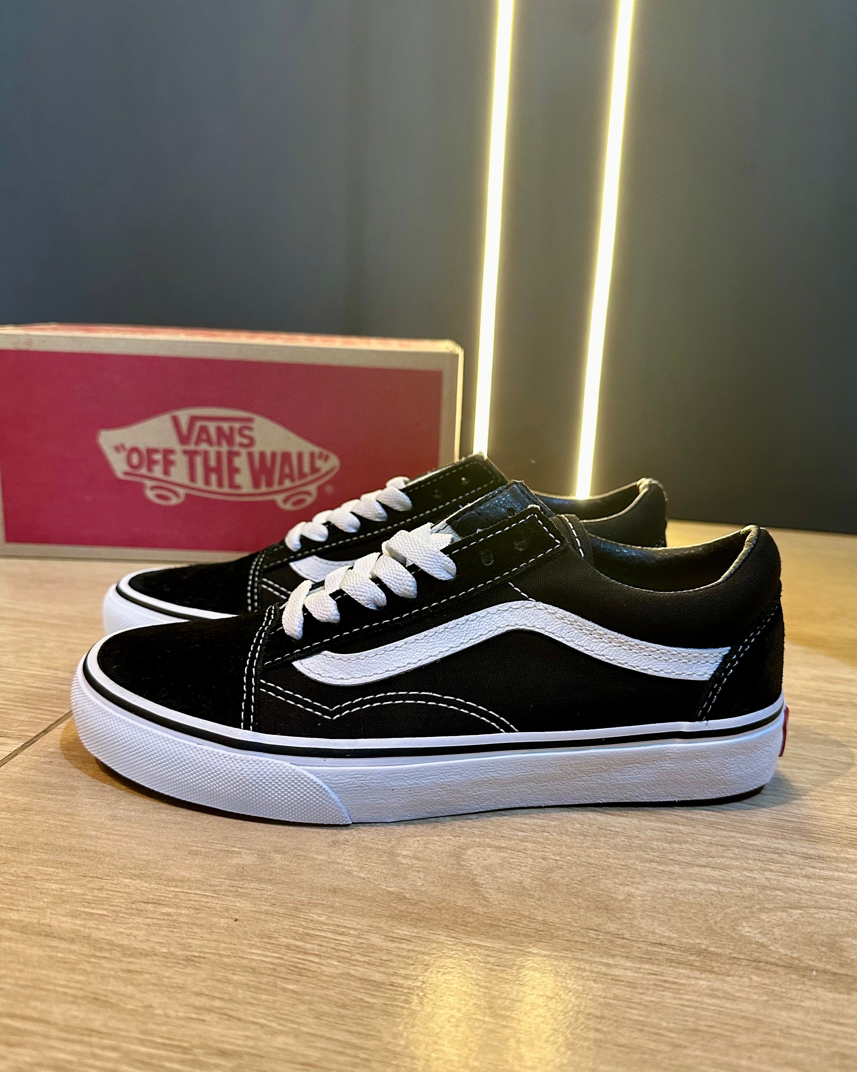 Vans Masculino Venda Tenis Vans Tênis Vans Filmore Suede Canvas Masculino  Preto/Caramelo