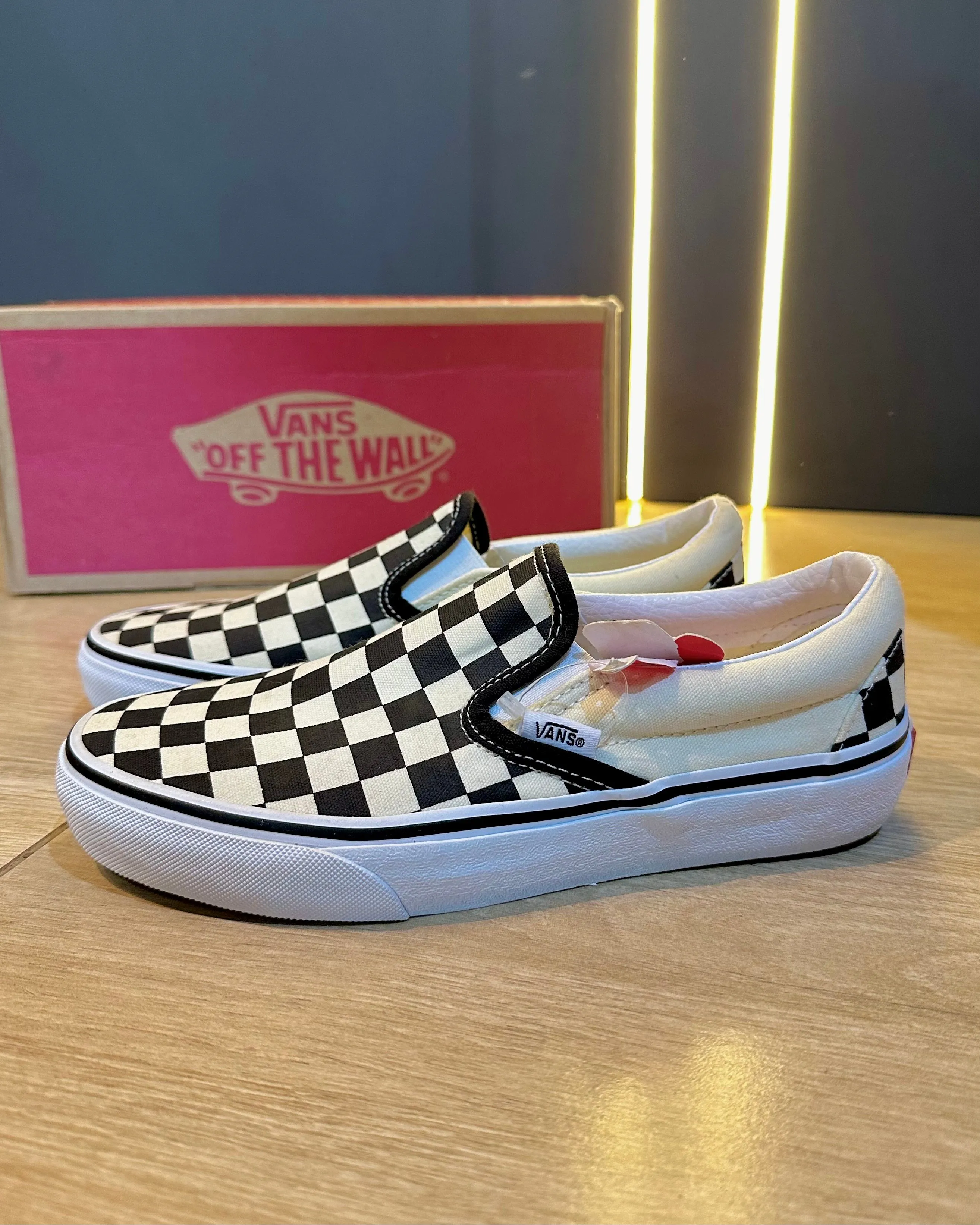 Vans Slip On Vans Preto E Branco Quadriculado Xadrez Preto Tenis