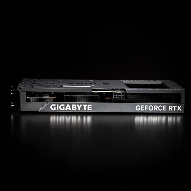 Placa de Vídeo Gigabyte GeForce RTX 4060 Ti Eagle 8G GDDR6 128 bits -  GV-N406TEAGLE-8GD