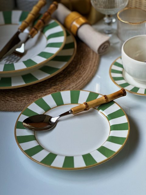 Jogo com 06 unt: Prato de Sobremesa - Linha Stripe Verde | OTAVIO