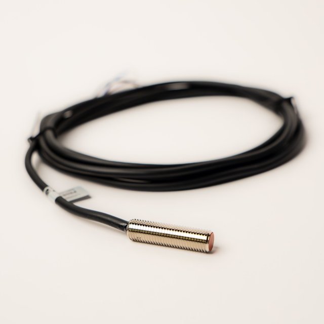 Produktbild von Heschen PR08-1.5DP Sensorschalter PNP NO, 12-24V DC, M8, 1,5mm Abstand, IP67, Messing Vernickelt, 1,5 KHz