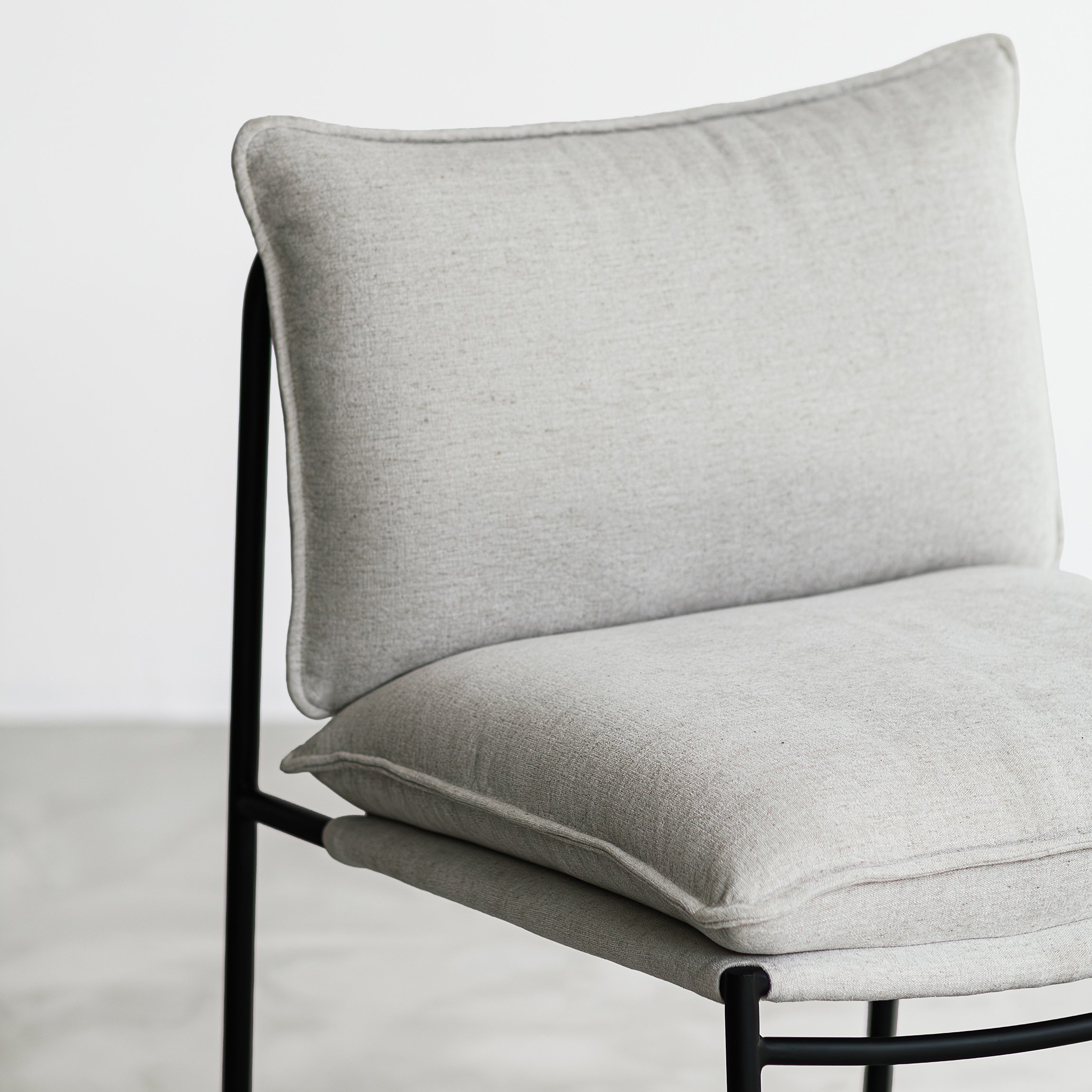 Cadeira Modista sem braços - Pronta Entrega | OSLO design
