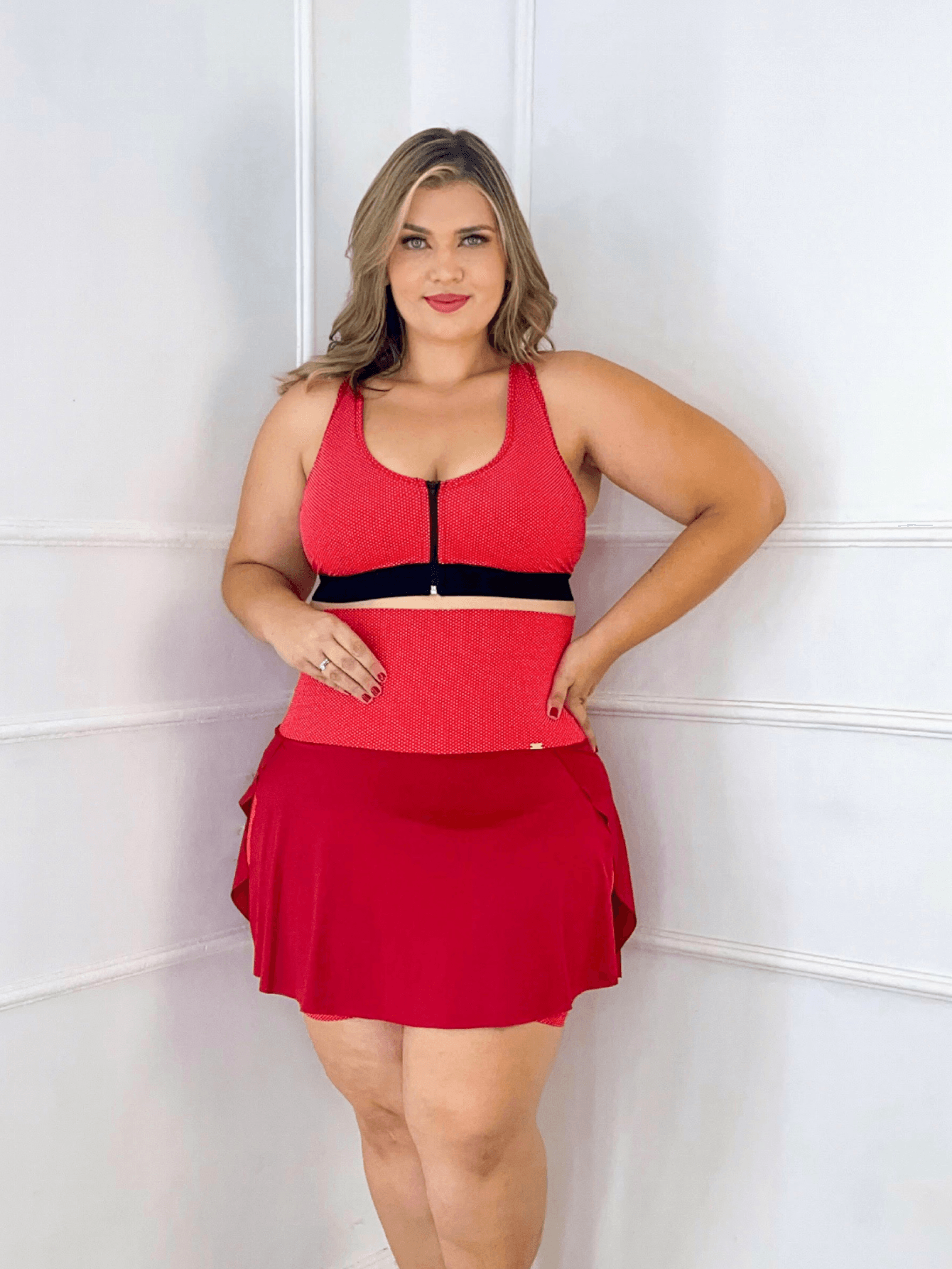 Conjunto Fitness Top Priscila Shorts Saia Gabi Vermelho Poa