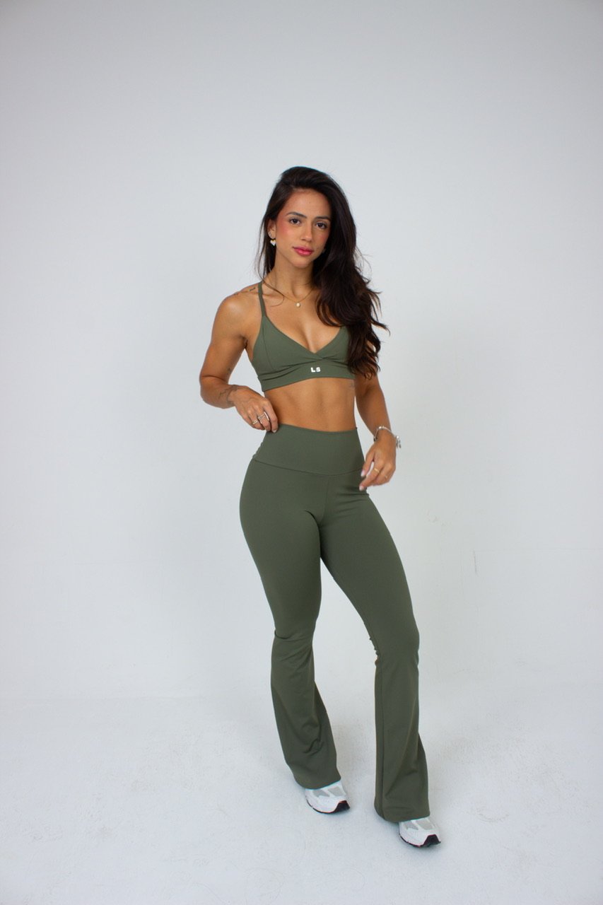 Calça Flare