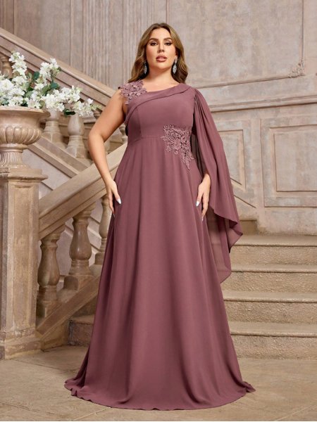 Vestido Longo Plus Chiffon Manga Capa Com Renda Saphira Dress