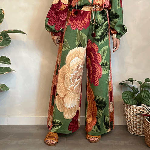 Calça Nova Patch Floral Farm