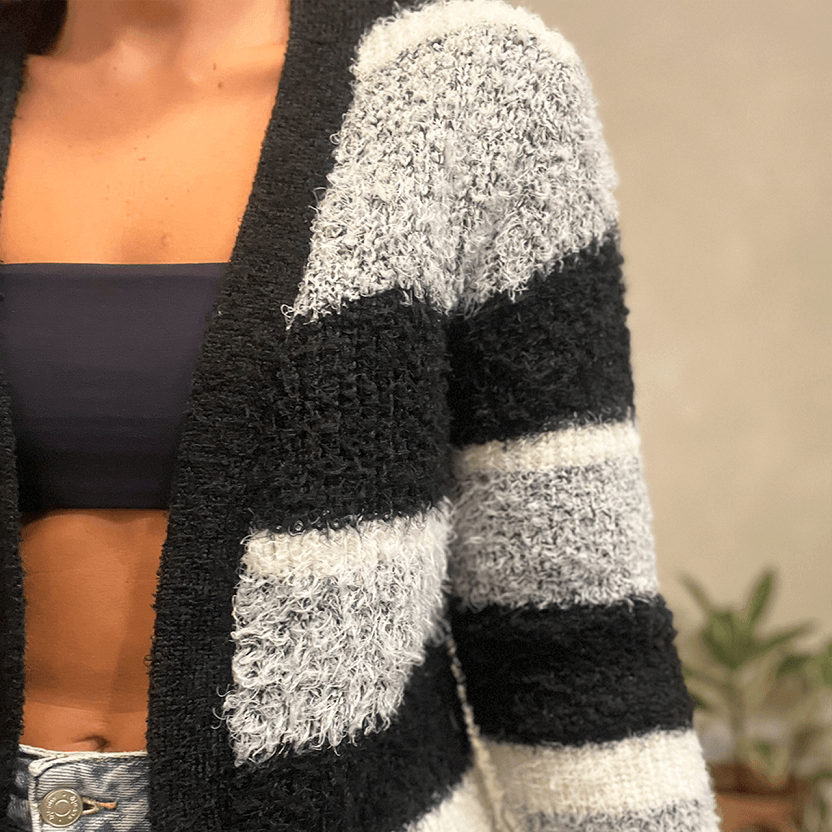 Casaco Tricot Listrado - imagem 2