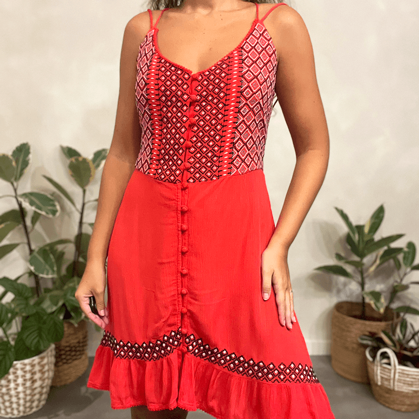 Vestido Curto Bordado Farm