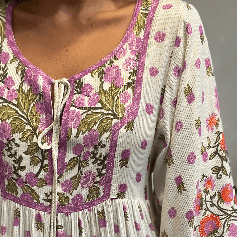 Vestido Beleza Romântica Farm - imagem 2