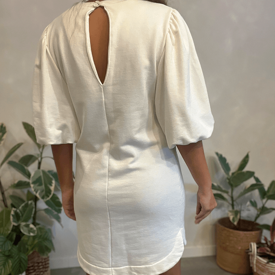Vestido Curto Moletinho Farm - imagem 2