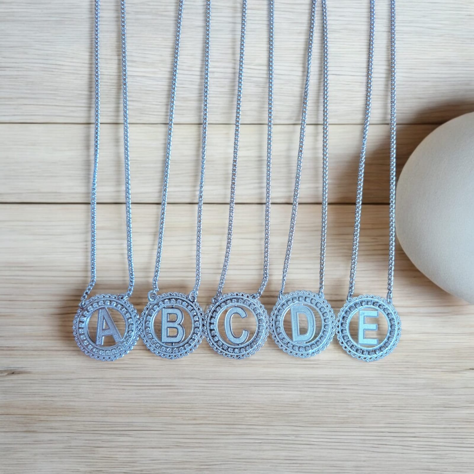 Colar Letras - Aço Inox | Docka Plus