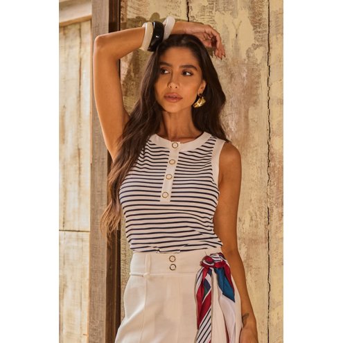 facetune-22-10-2025-18-51-28