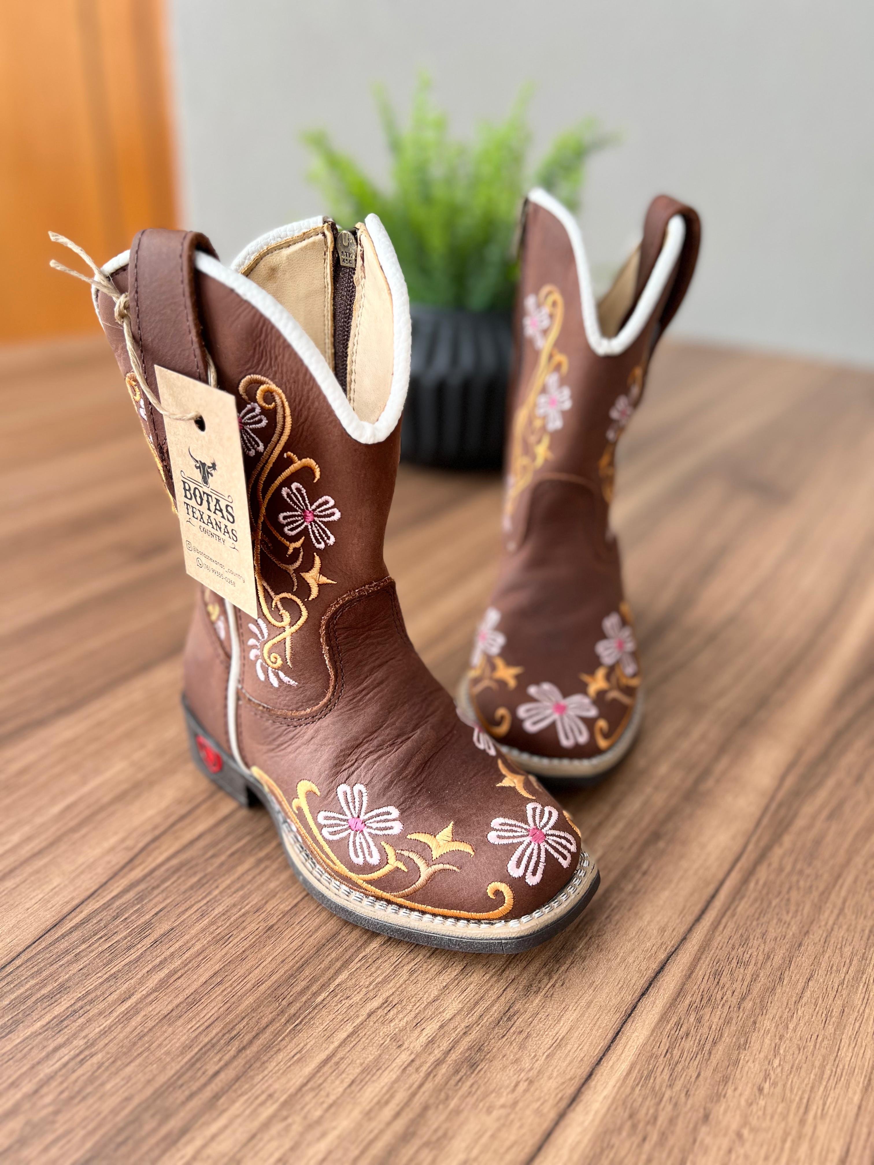 Texana Stela Infantil - Couro Horse Nescau/Bordado Flores Rosa