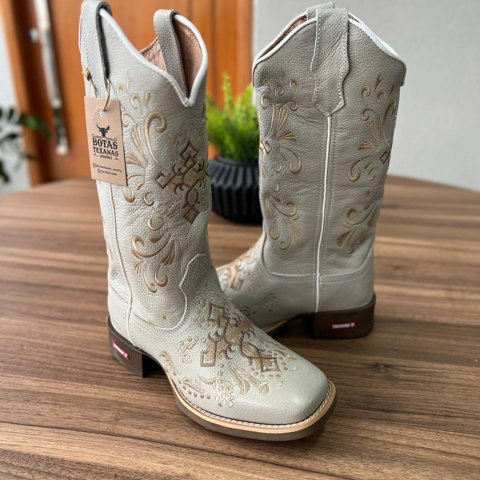 Texana Isabela - Couro Off-White/Bordado Cruz Bege