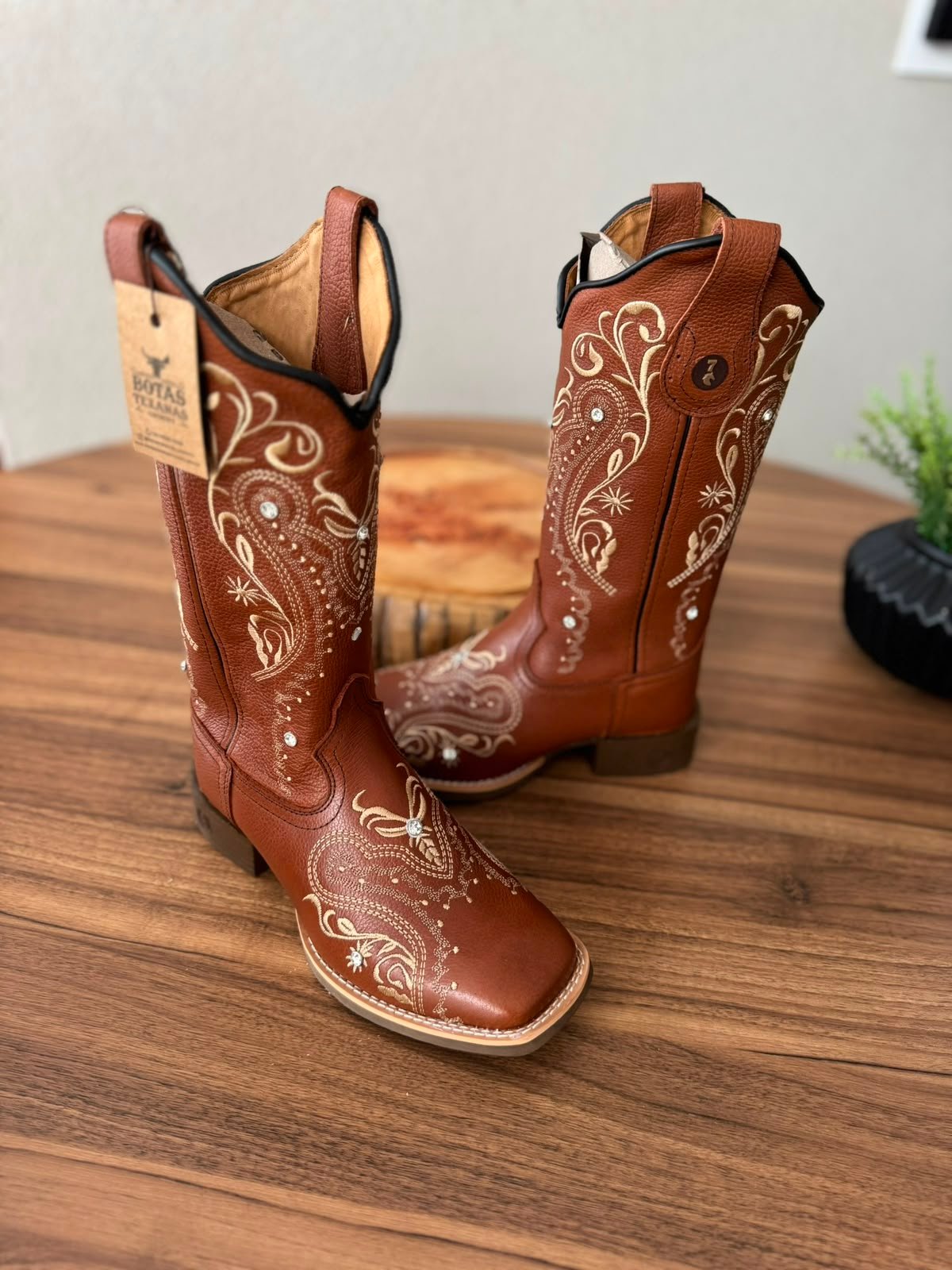 Texana Alice - Couro Mustang/Bordado Tibal Bege com Strass