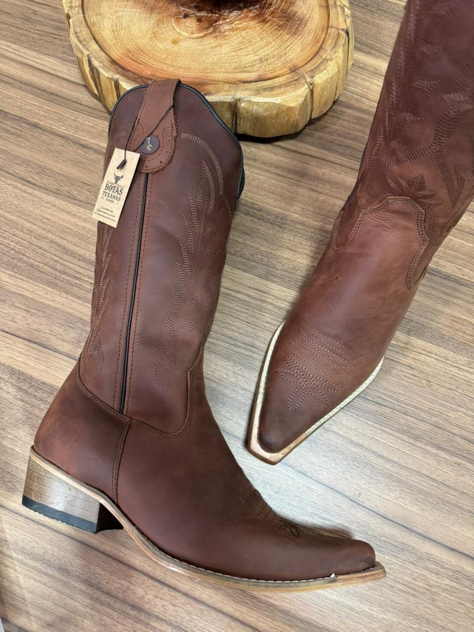 Texana West (Perfilado) - Couro Horse Nescau/Bordado Ramos Marrom