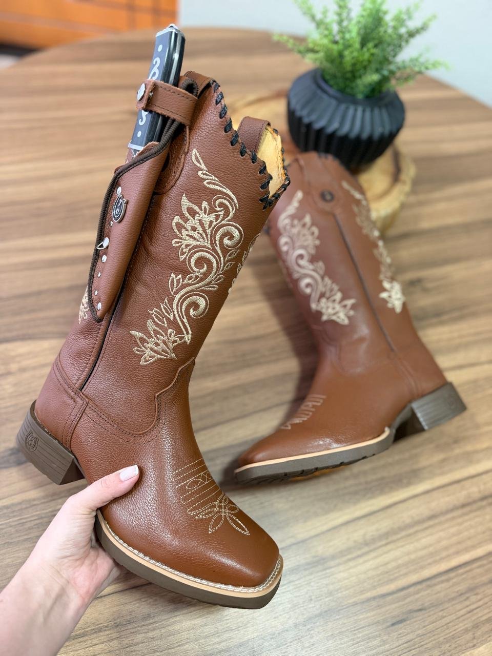 Texana Jessica c/ Kit Faca - Pronta Entrega N•40