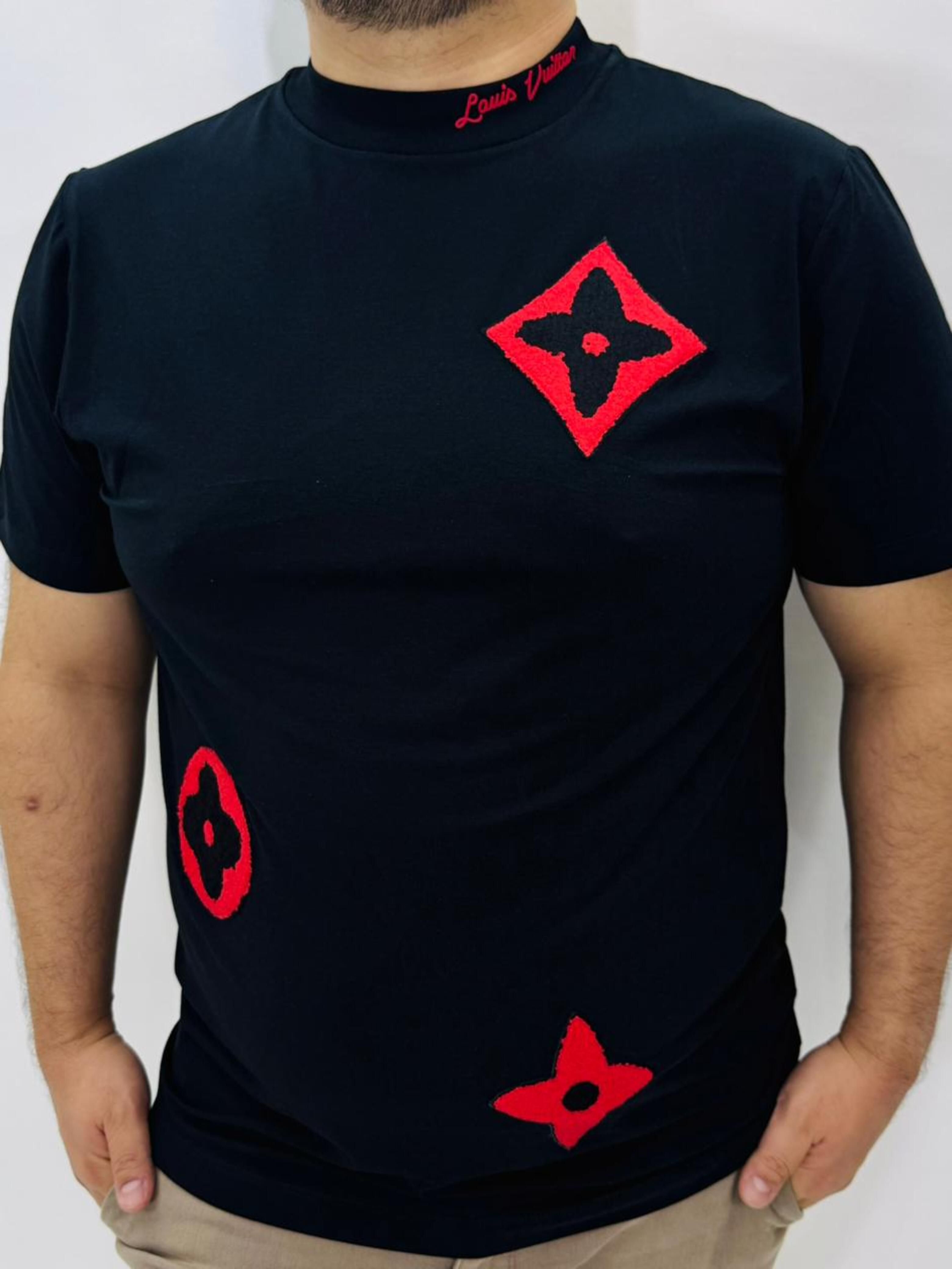 Camiseta Louis Vuitton Monogram Essence | SP Grifes